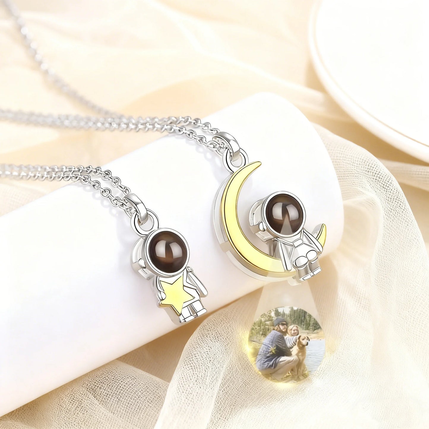 Projection Photo Necklace